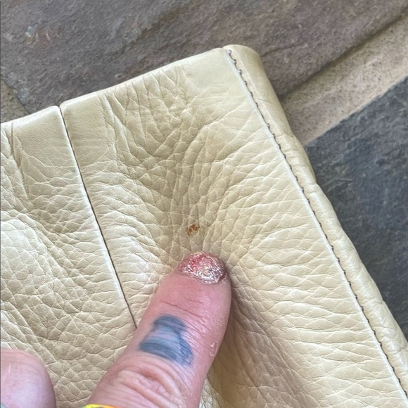 Vintage white leather hand painted shorts - Picture 9 of 9